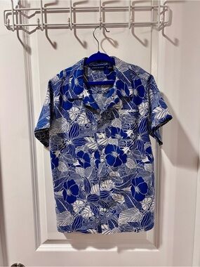 Janie and Jack Blue and White Tropical Floral Short-Sleeve Button-Up